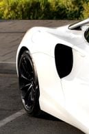 McLaren Artura Performance | | Only 900kms | Japanese Spec | Brand Condition