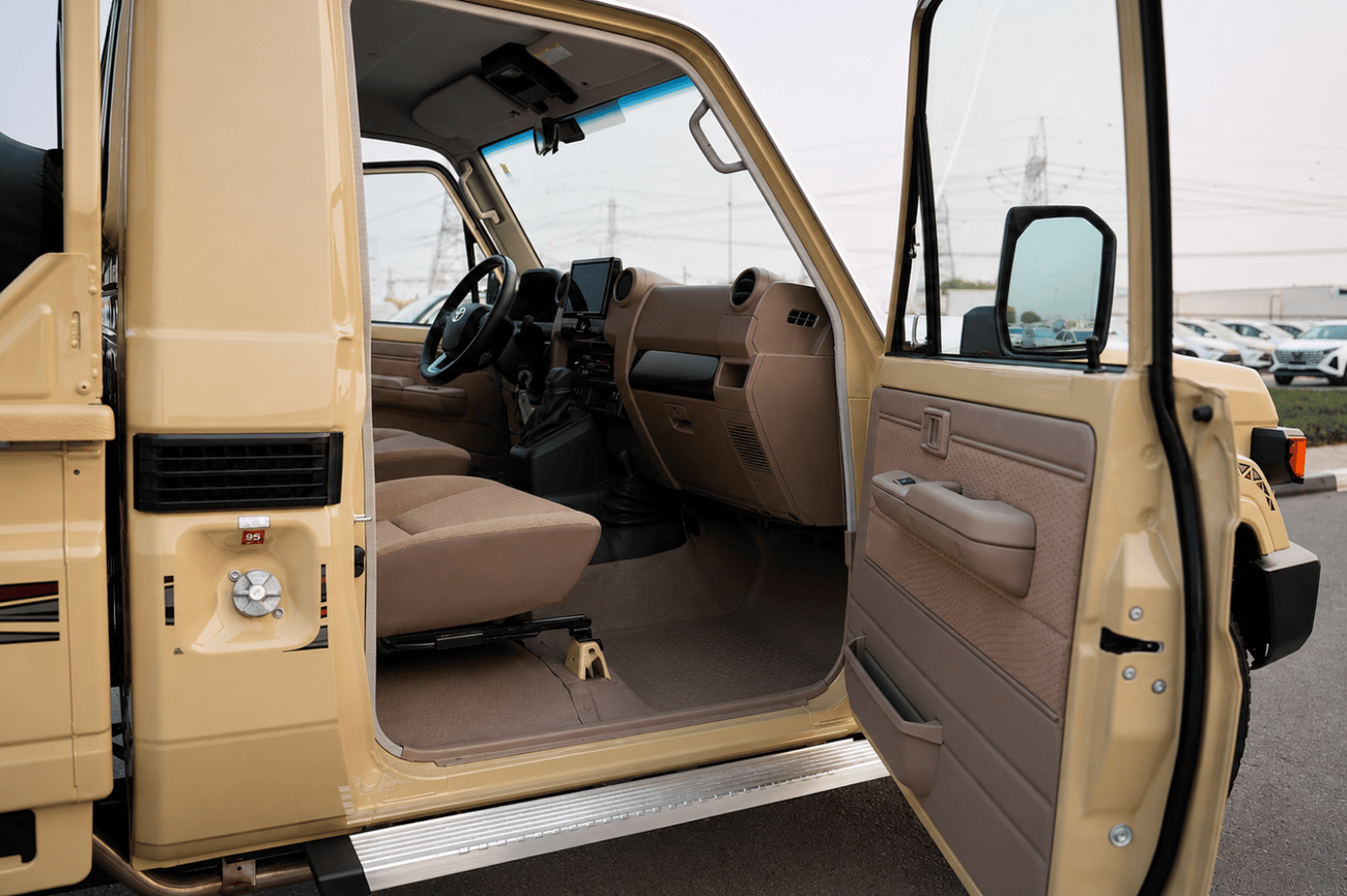 تويوتا لاند كروزر بيك أب 70 2026 Toyota Land Cruiser 79 Single Cab LX V6 , 2026 Toyota Land Cruiser 79 Single Cab LX V6 Toyota Model: Land Cruiser 79 Series