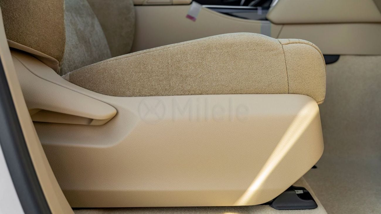 Toyota Land Cruiser GXR