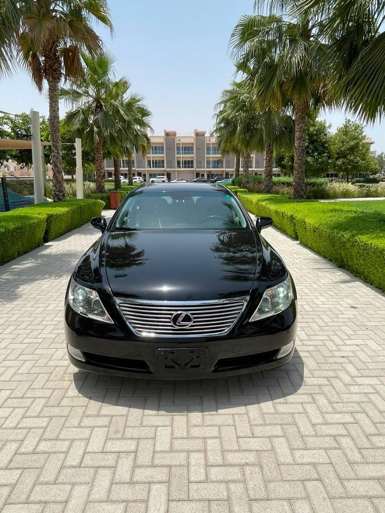Lexus LS460 PLATINUM LWB 4ST