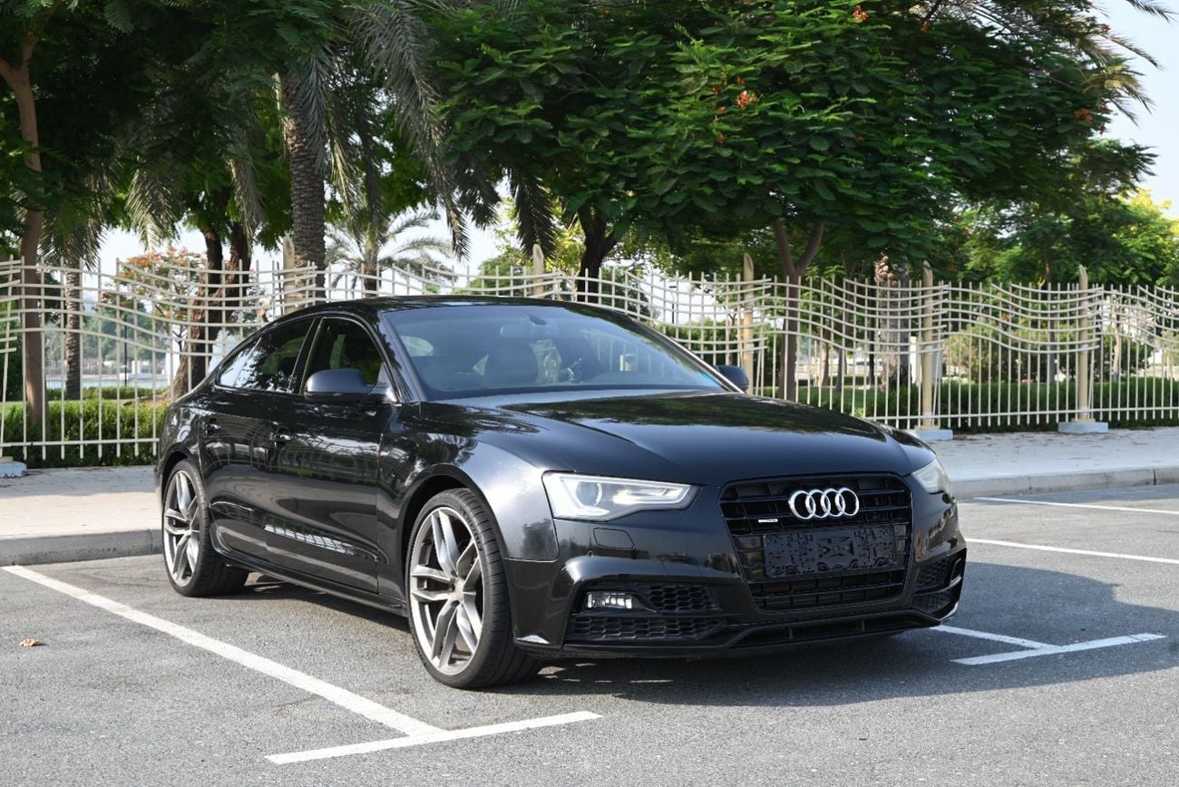 Audi A5 45 TFSI S-LINE URGENT SALE - AUDI A5 2016 - ACCIDENT FREE - GCC - BLACK EDITION