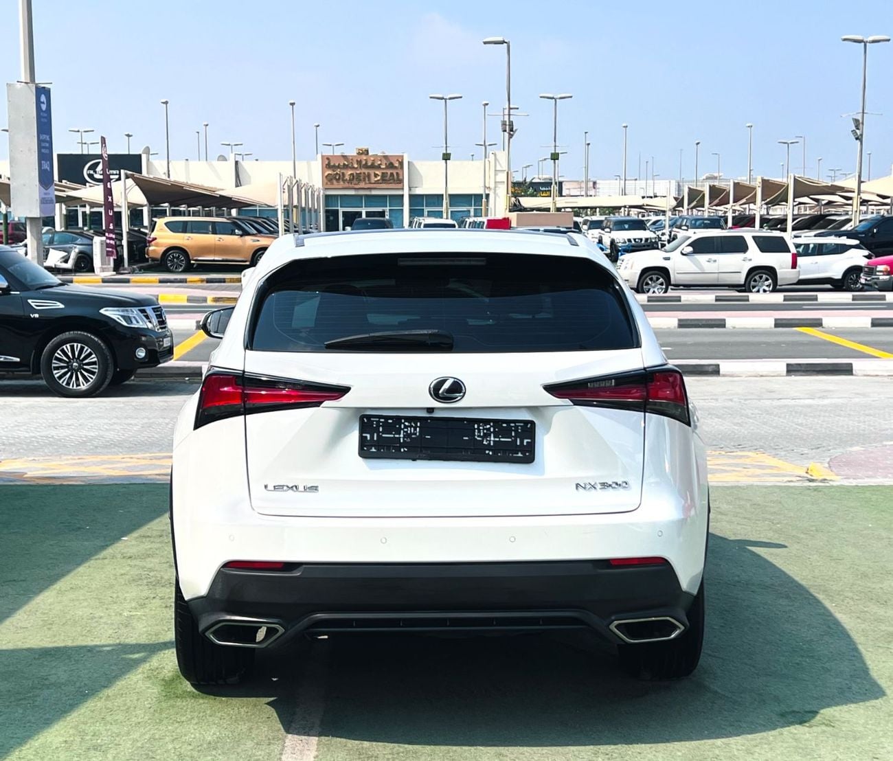 Lexus NX300 PLATINUM LEXUS NX 300 2019.ENGINE 2.0L/V4.