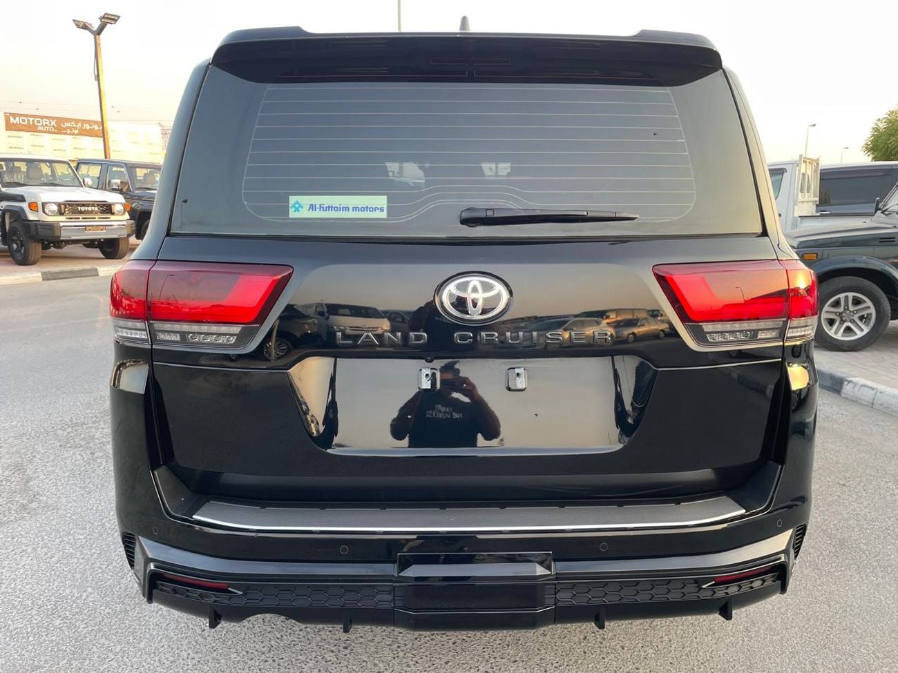 Toyota Land Cruiser VXR 2026 TOYOTA LAND CRUSIER VXR 3.5L TT - 409HP BLACK/RED