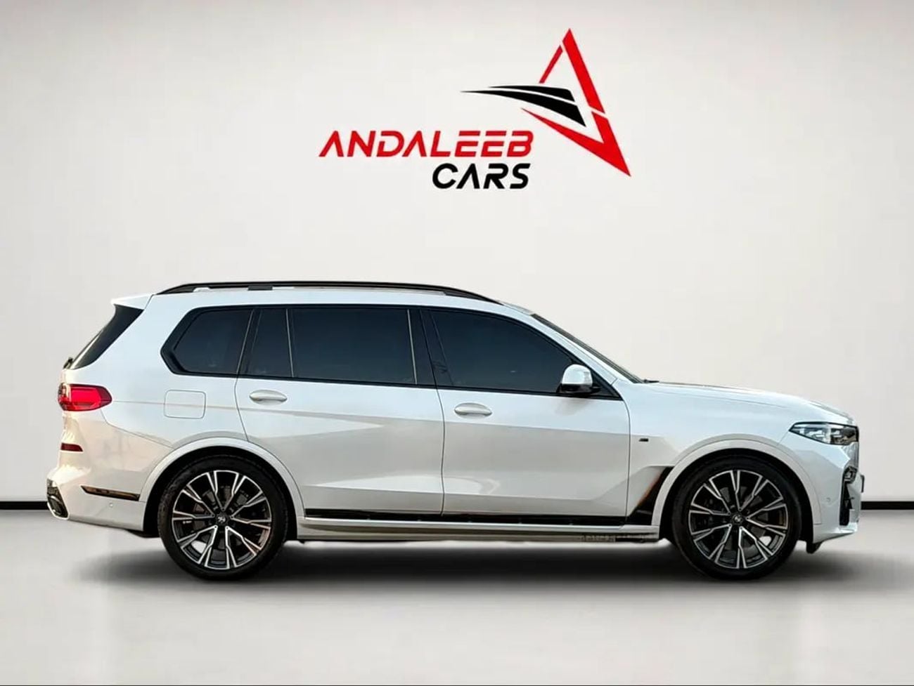 BMW X7 40i PURE EXCELLENCE xDrive40i | 3.0L TURBO INLINE-6 | AWD | GCC SPECS