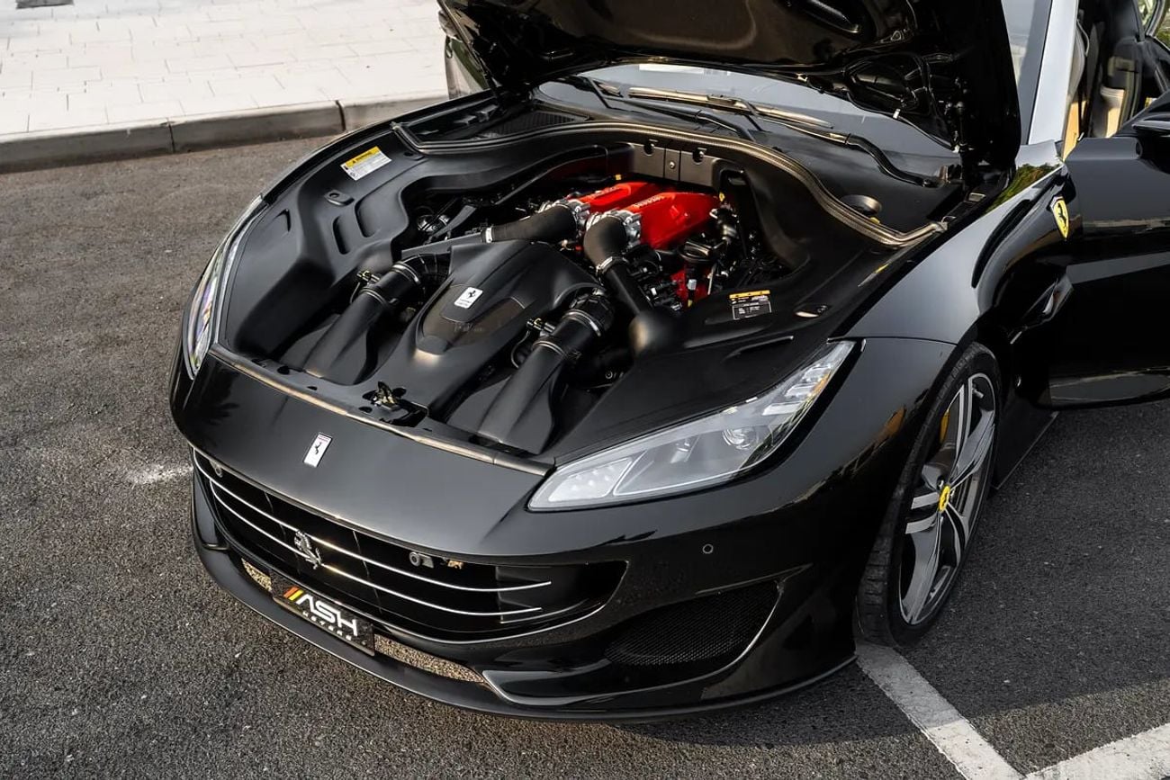 Ferrari Portofino Full Service | Japanese Spec | Two-Tone Nero&Argento | 18,000 KM