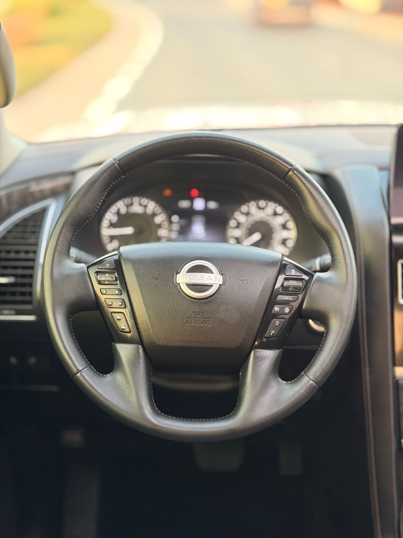 Nissan Armada Platinum 4WD 5.6L Full option