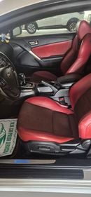 Hyundai Genesis Coupe STANDARD sport