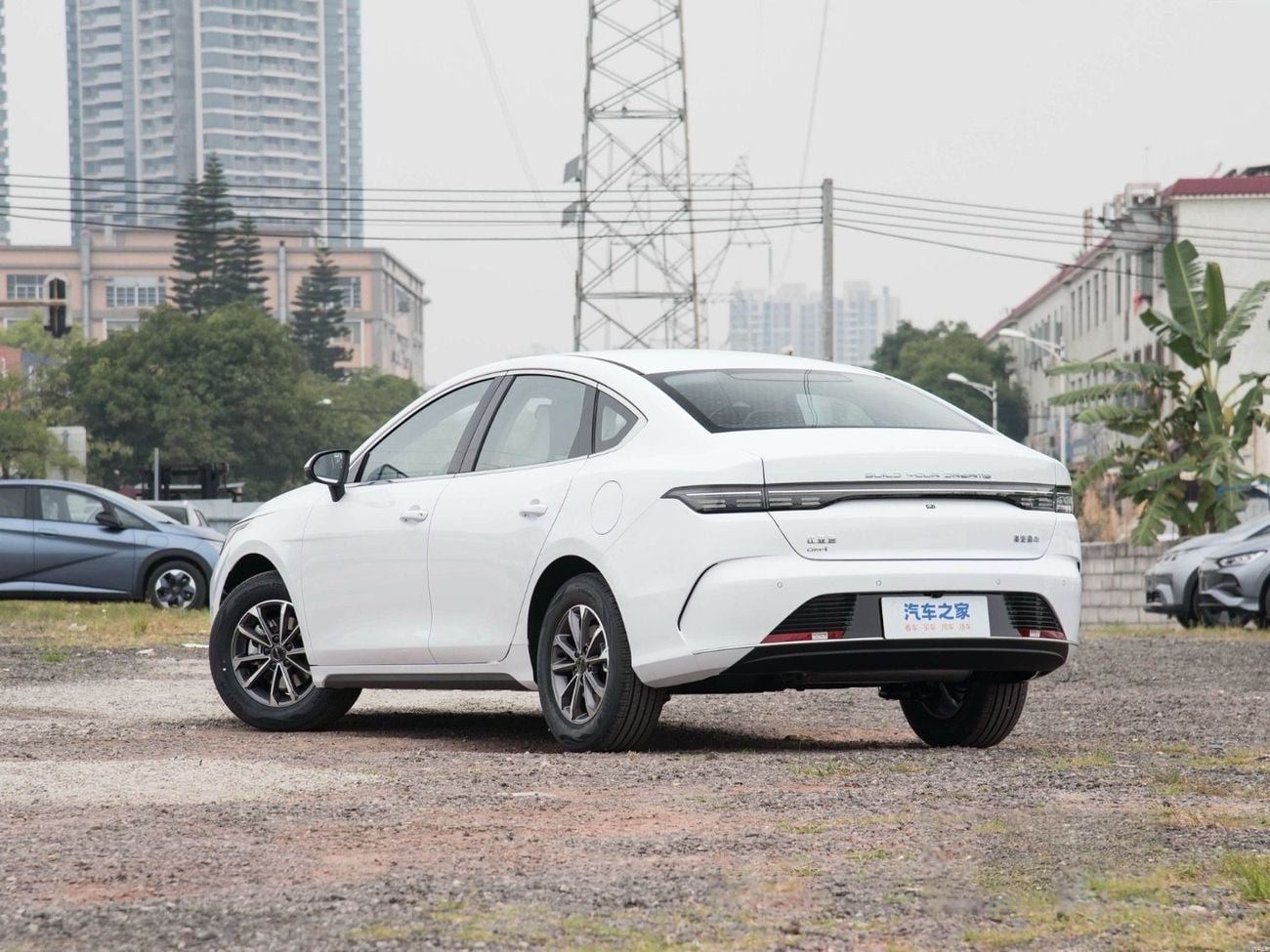 BYD Destroyer 05 STANDARD Luxury with sunroof