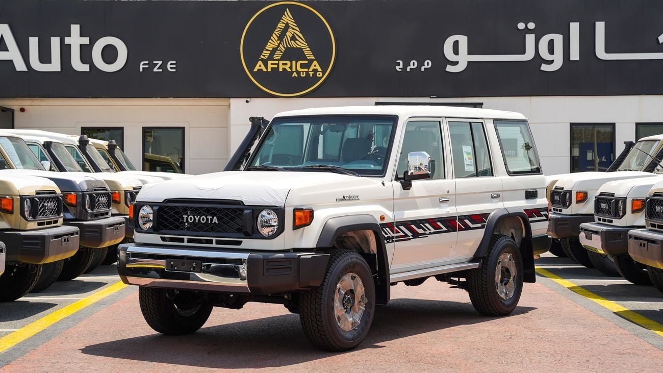 تويوتا لاند كروزر 70 LC76 LX LC76 4L PTR 26 YM MT MID