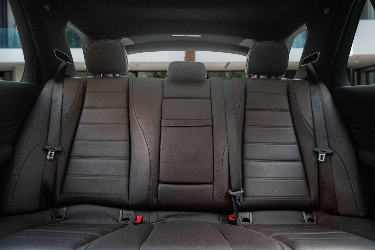 Mercedes Benz GLE 450 AMG GLE 450 AMG 4MATIC GLE 450 AMG | 4,407 P.M | 0% Downpayment | FULL MERCEDES HISTORY
