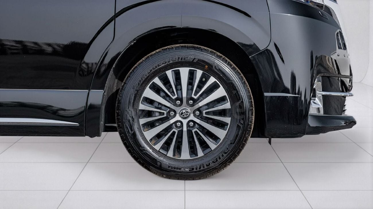 Toyota Granvia PREMIUM