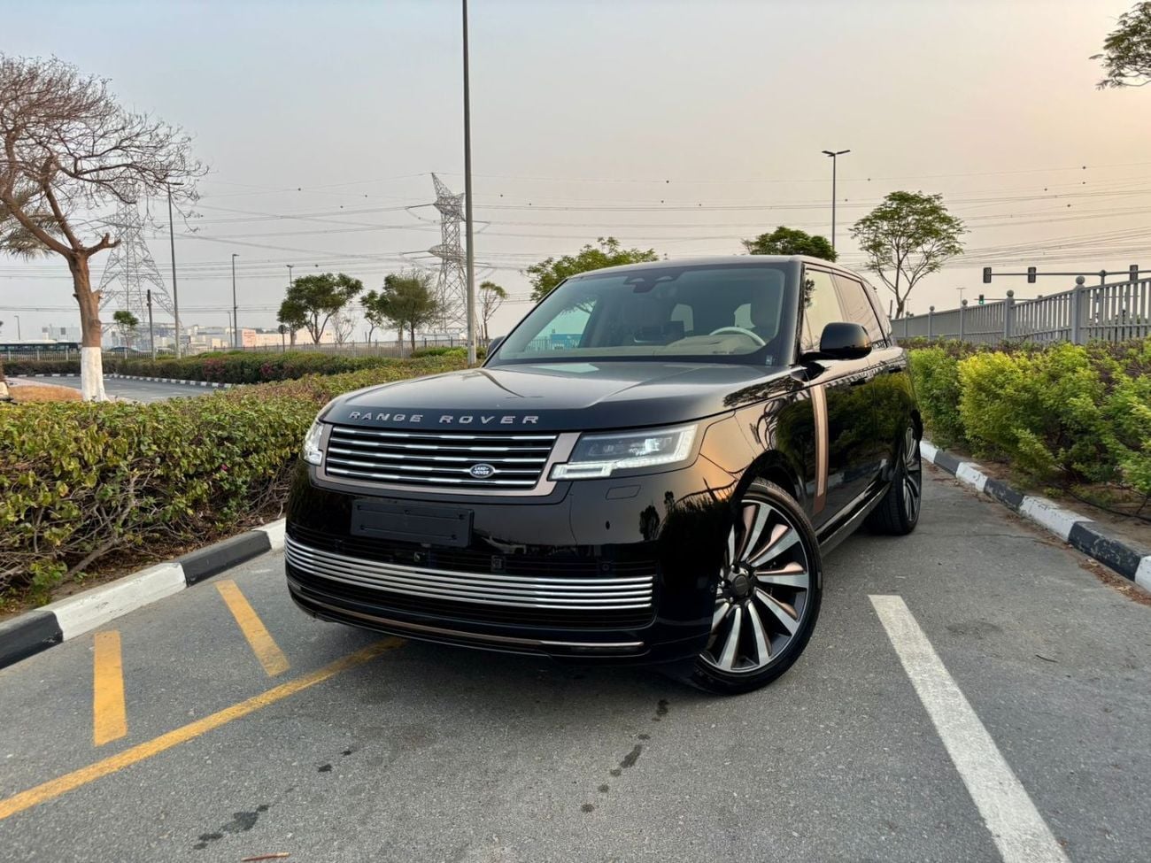 لاند روفر رينج روفر SV LWB P615