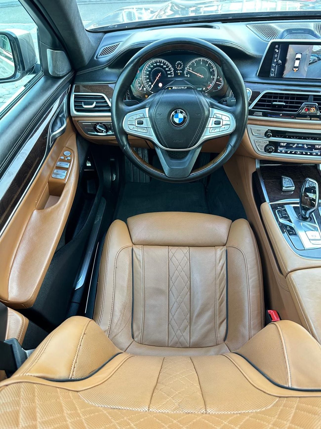 BMW 750Li PURE EXCELLENCE