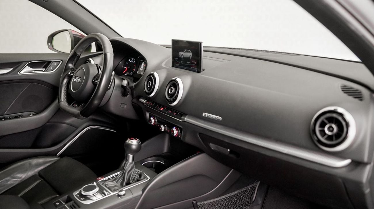 Audi RS3 STANDARD