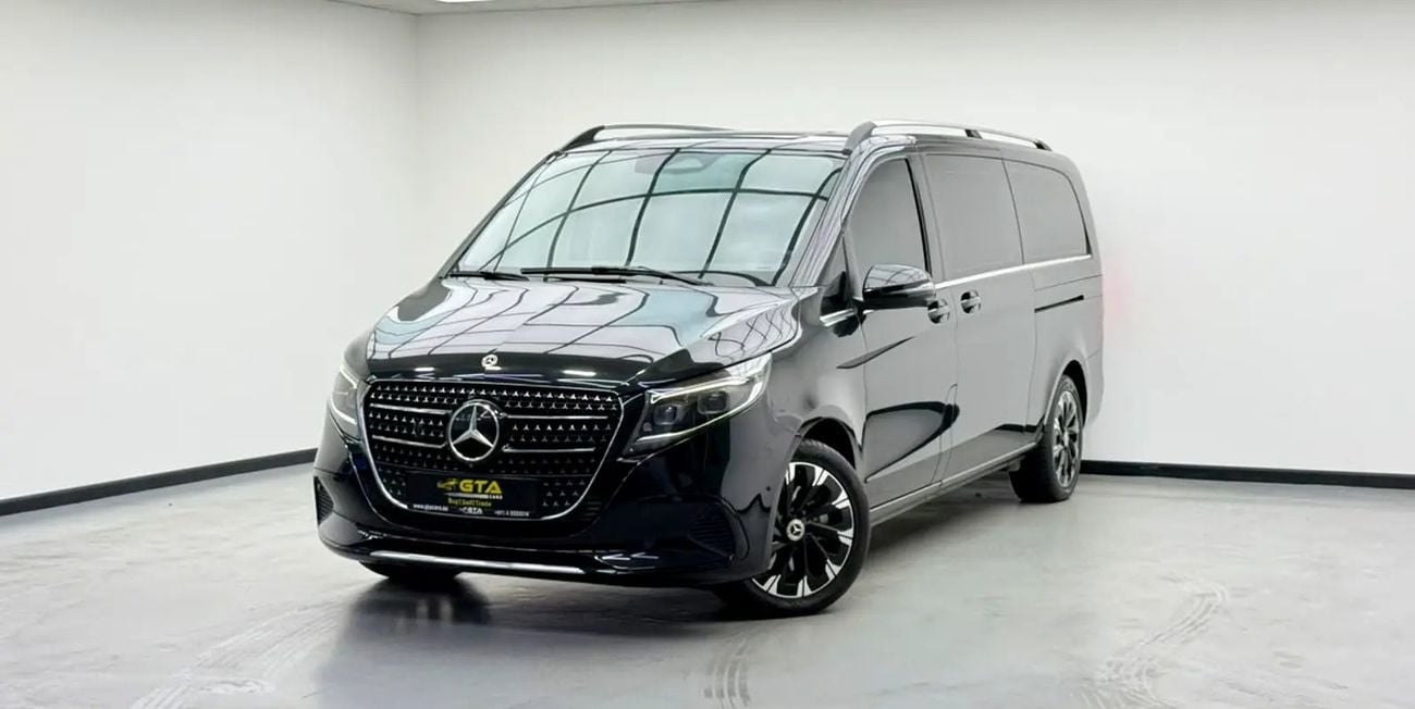 Mercedes Benz V300 V300, Mercedes Warranty + Service Pack, Full MB Service History, Low Km, GCC