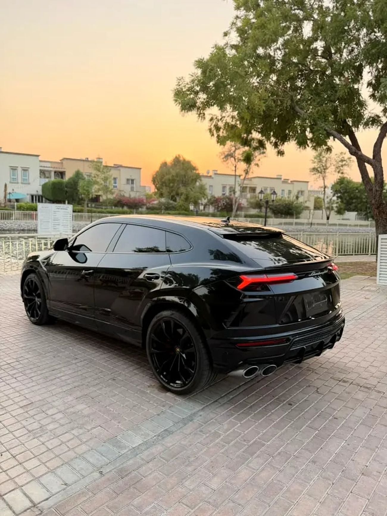 لامبورغيني اوروس ستاندارد Lambo , Agency Warranty & Service package Gcc Specs