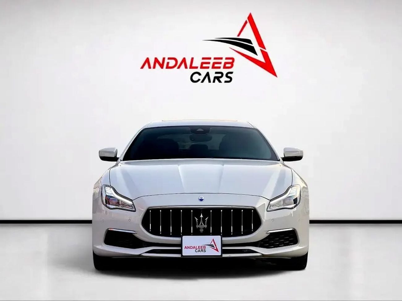 Maserati Quattroporte S FULL DEALER SERVICE HISTORY | 0% DOWNPAYMENT | 430 HP | GCC