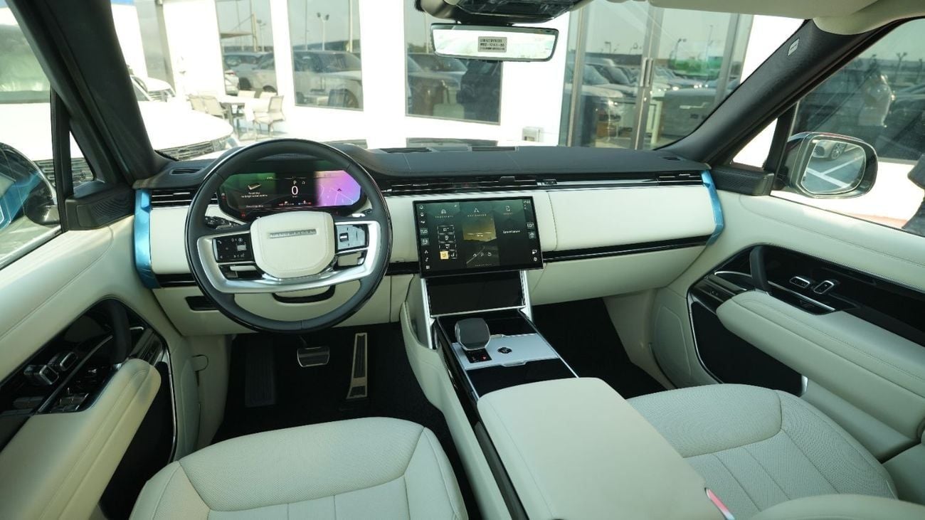 Land Rover Range Rover HSE P400 3.0L V6 Black-White 2026 MY Export Only