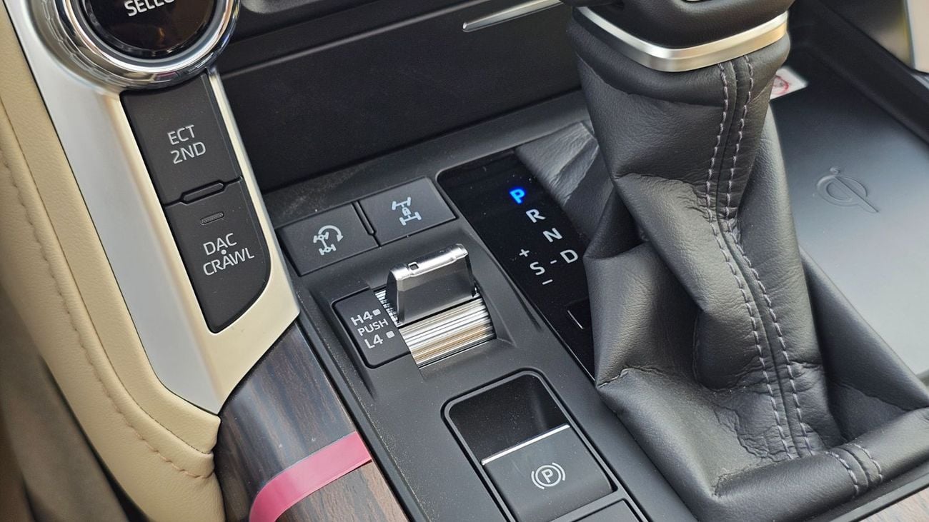 Toyota Land Cruiser GXR
