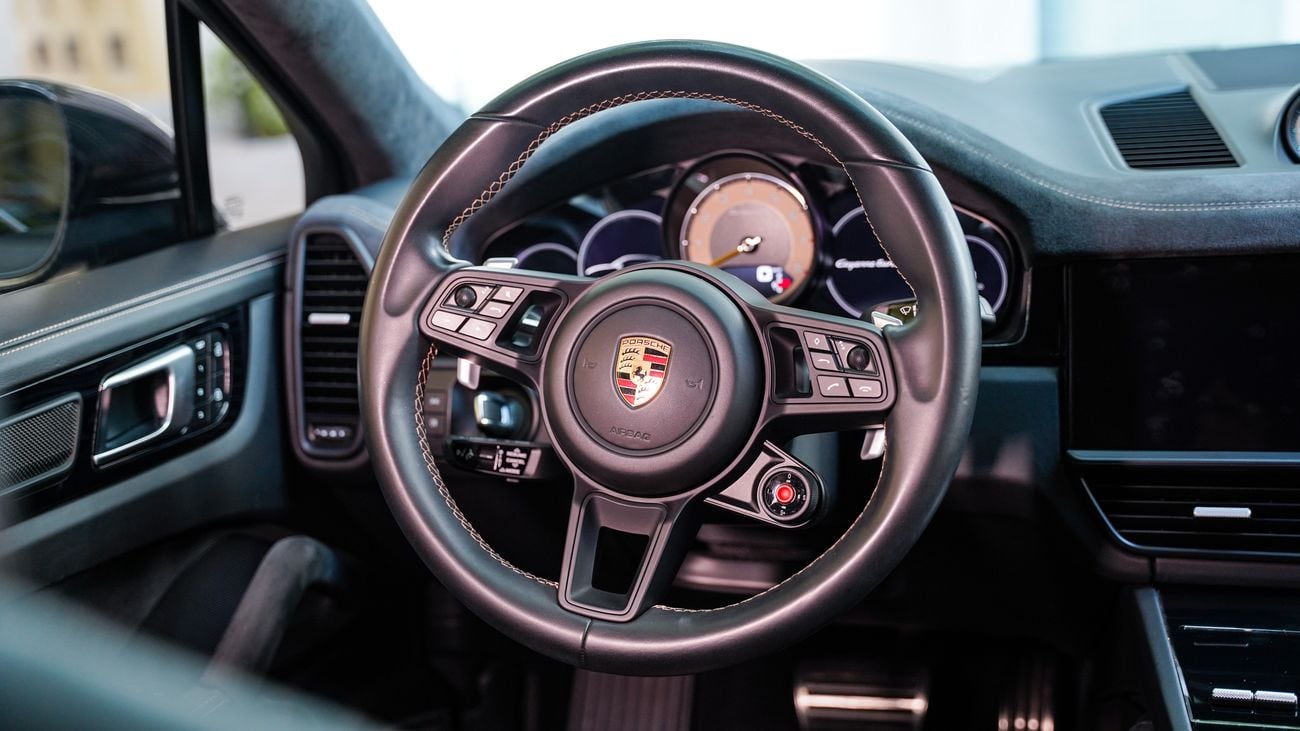 Porsche Cayenne Coupe TURBO GT