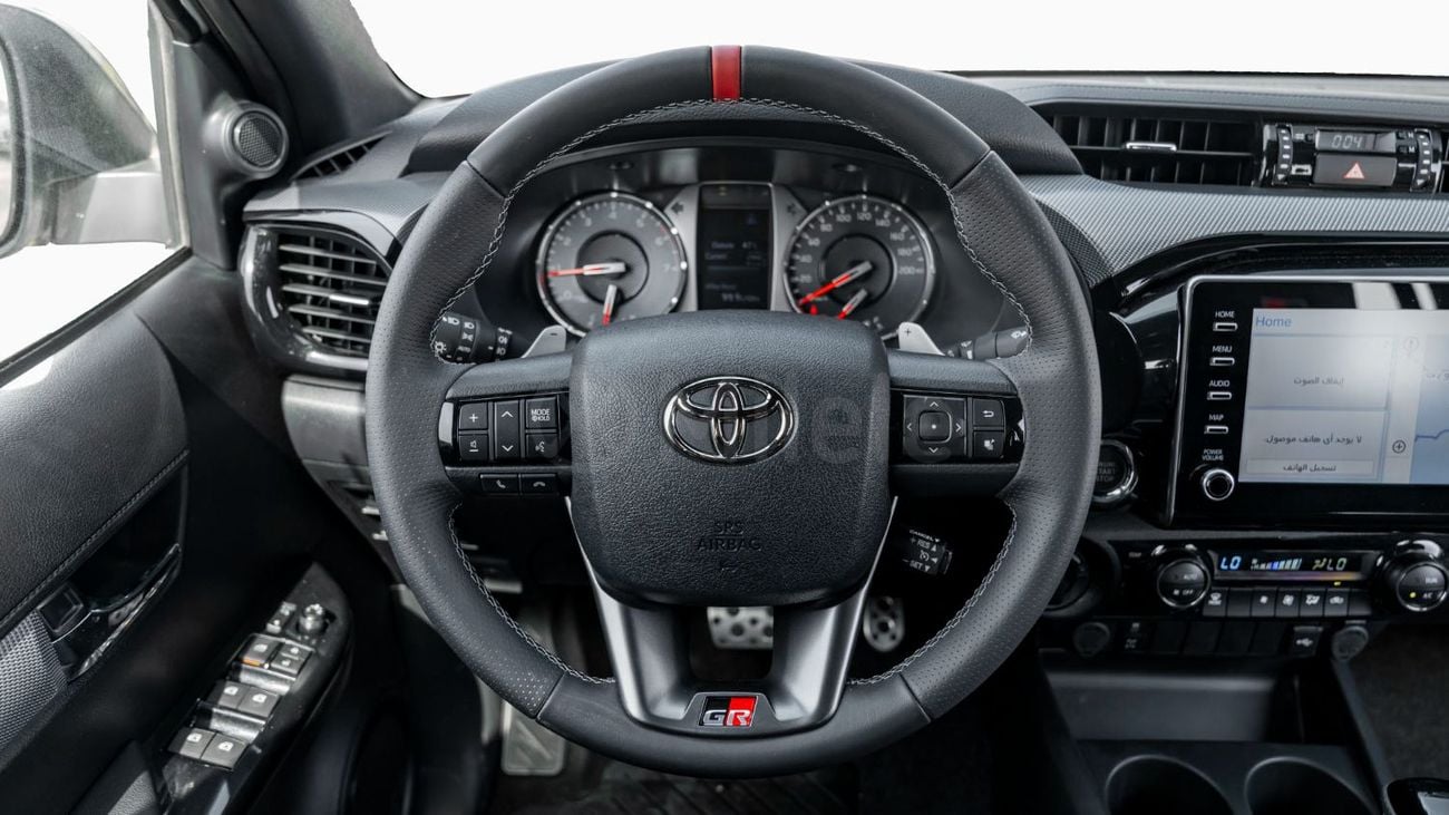 Toyota Hilux GR SPORT