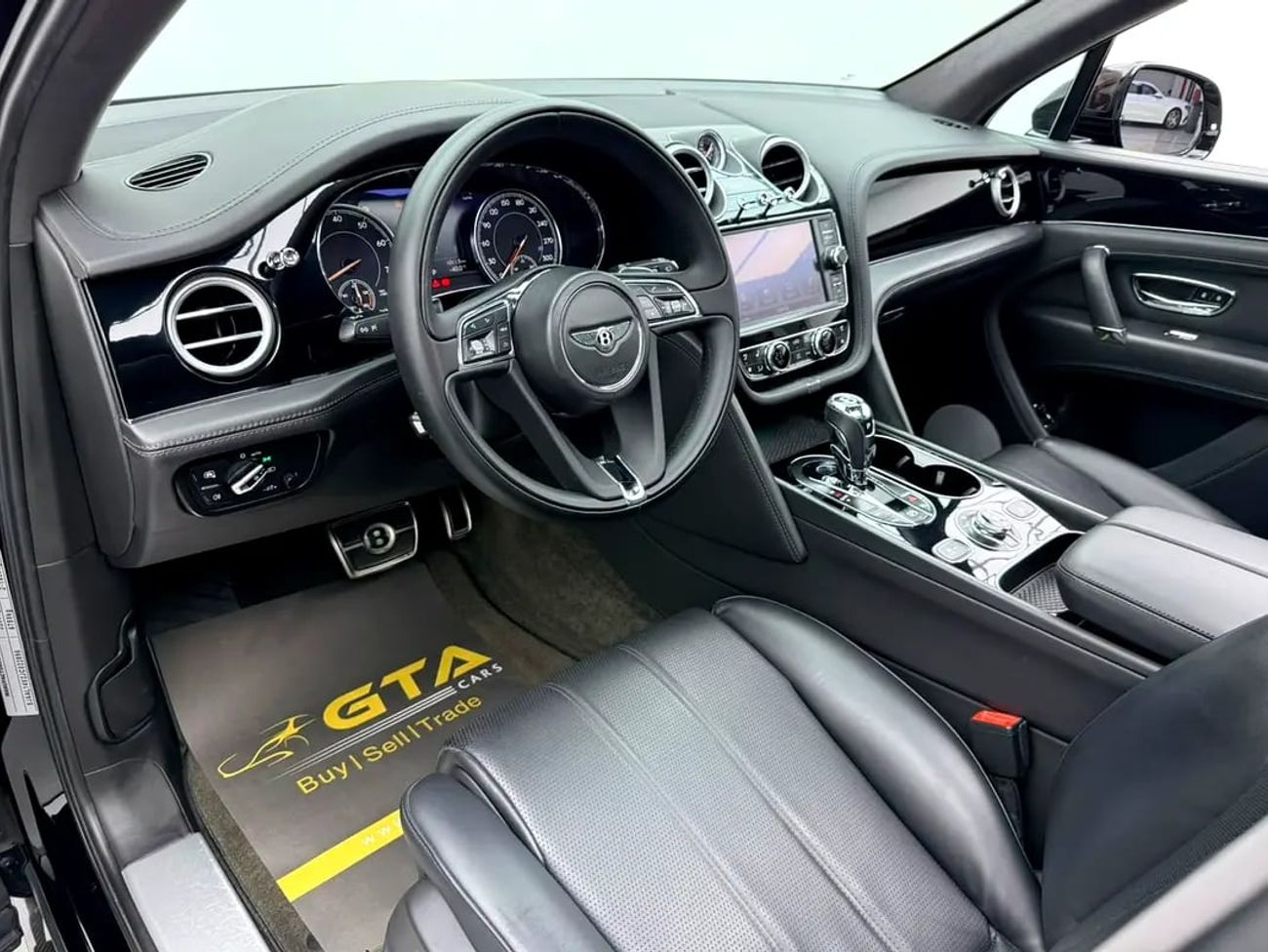 Bentley Bentayga V8, Full Service History, Fully Loaded, Excellent Condition, Japanese