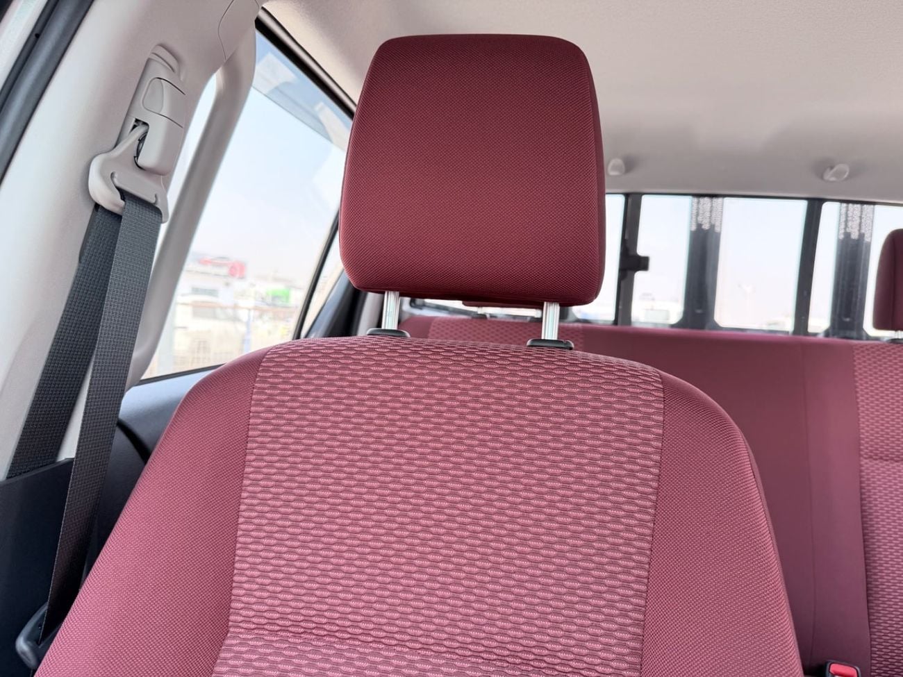 Toyota Hilux DLX Toyota Hilux Double Cab Diesel 2.4 Basic 4x4