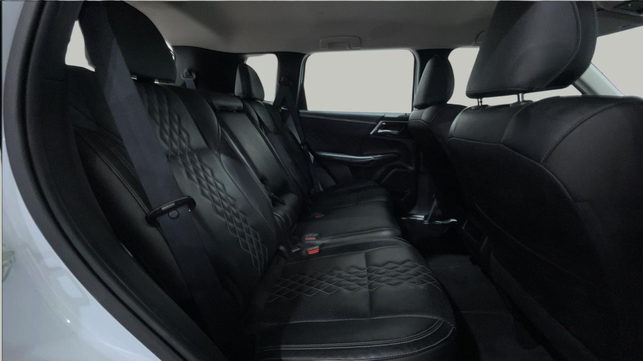 Mitsubishi Outlander GLX MIDLINE 2025 | AED 1094/Month | 0 DP | 30 Day Return | Warranty