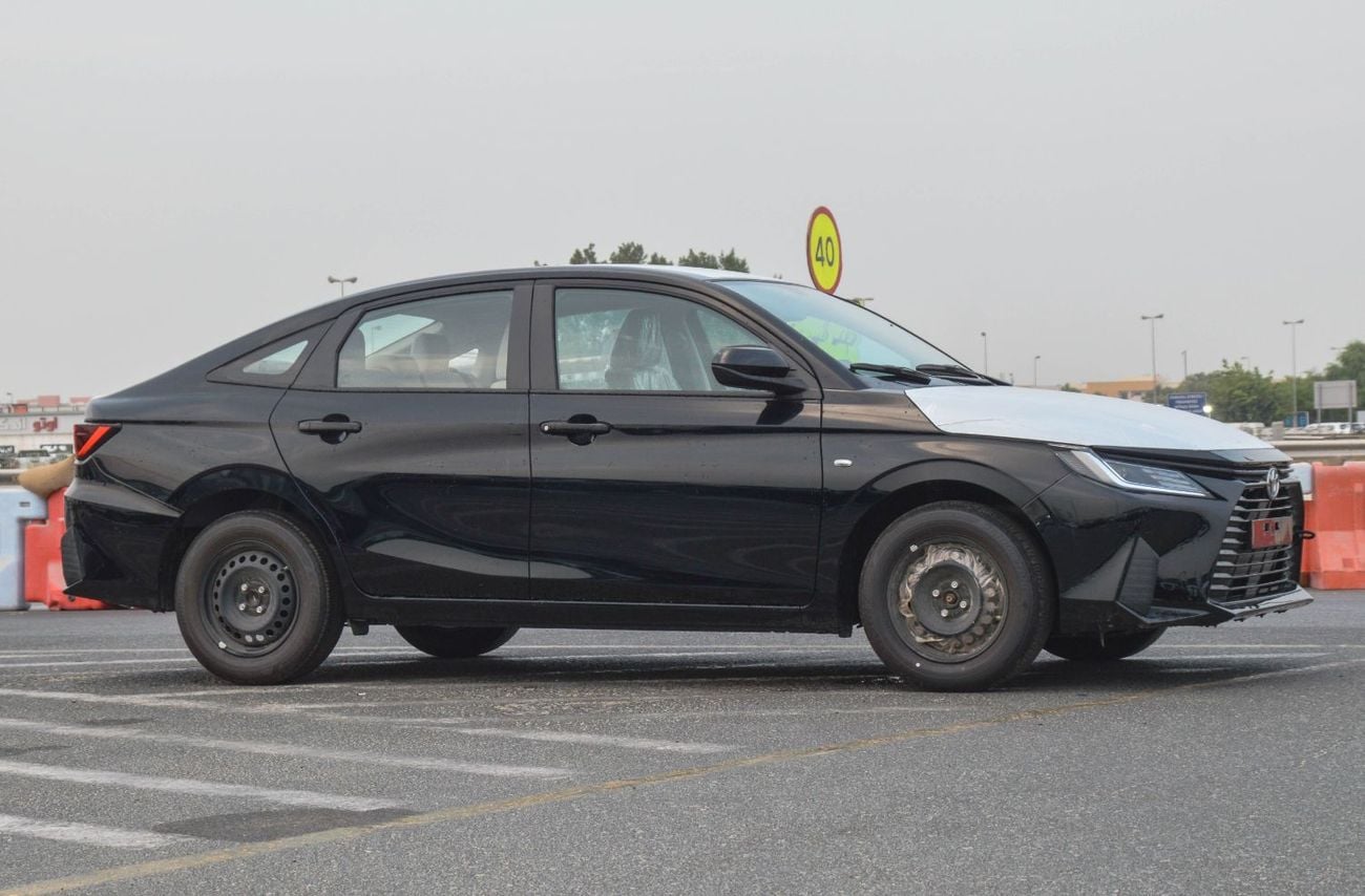 تويوتا يارس E TOYOTA YARIS 1.5L FWD PETROL SEDAN 2026