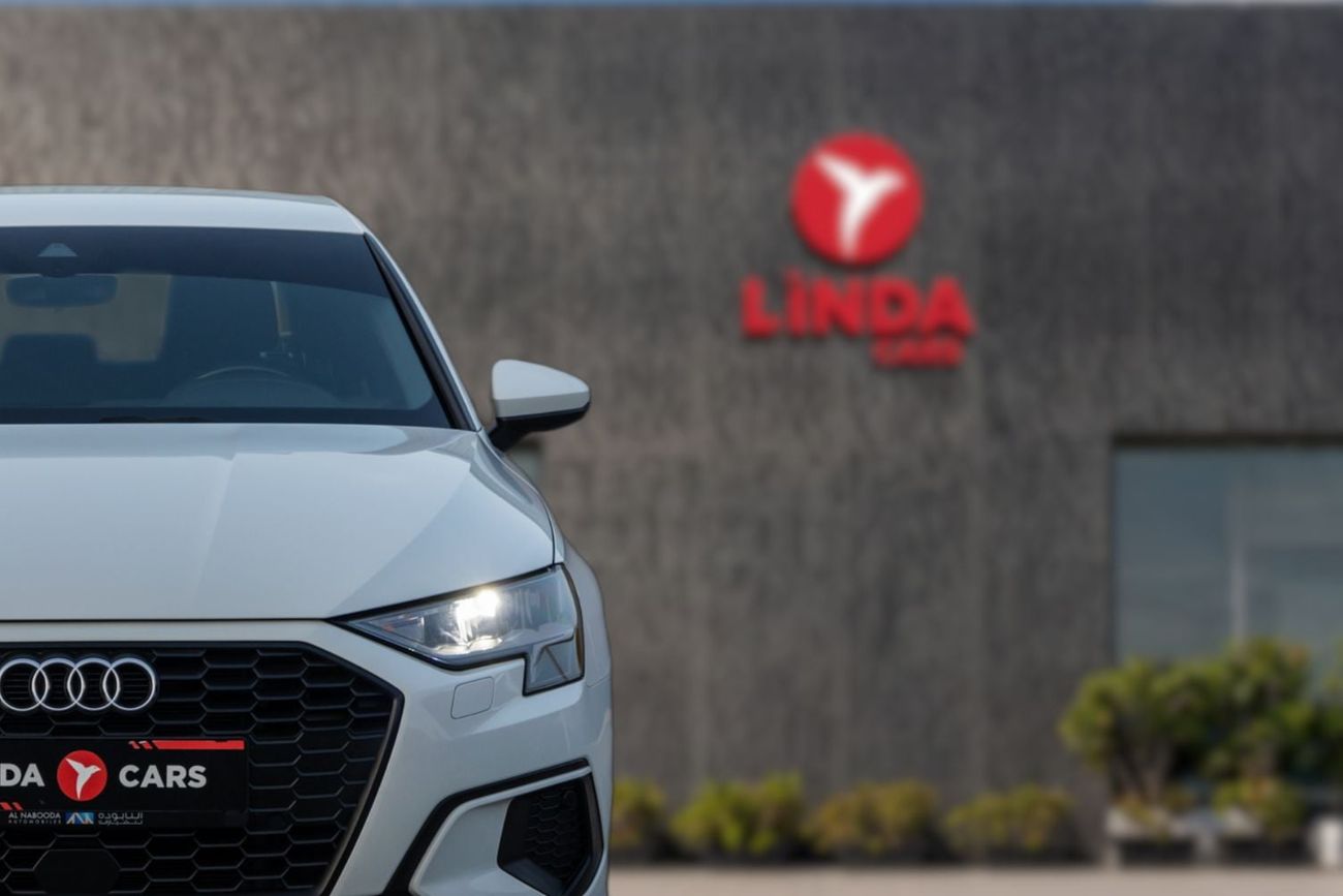 أودي A3 35 TFSI أودي A3 35TFSI موديل 2024 بقوانين مجلس التعاون الخليجي | ضمان الوكالة | عقد صيانة
