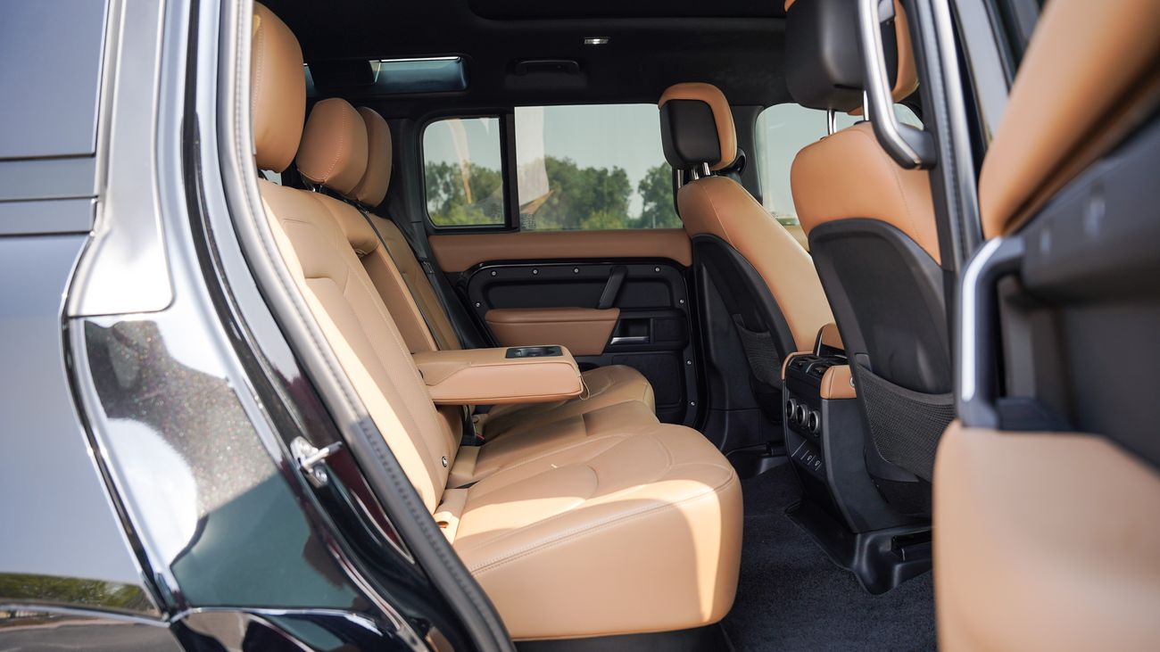 Land Rover Defender 110 X-DYNAMIC HSE P400