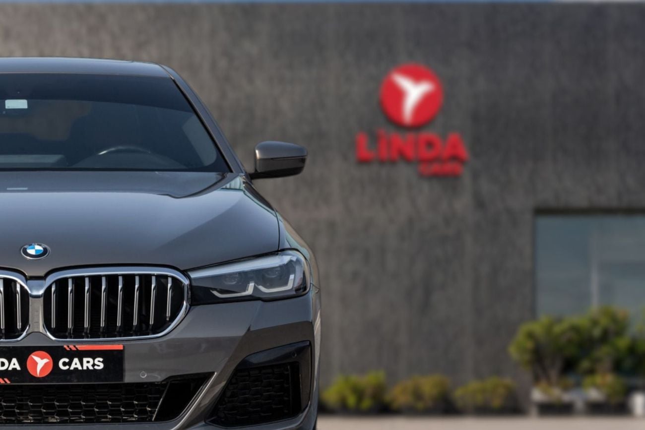 BMW 520i M SPORT BMW 520i M-Sport 2023 GCC | Agency Warranty | Service Contract
