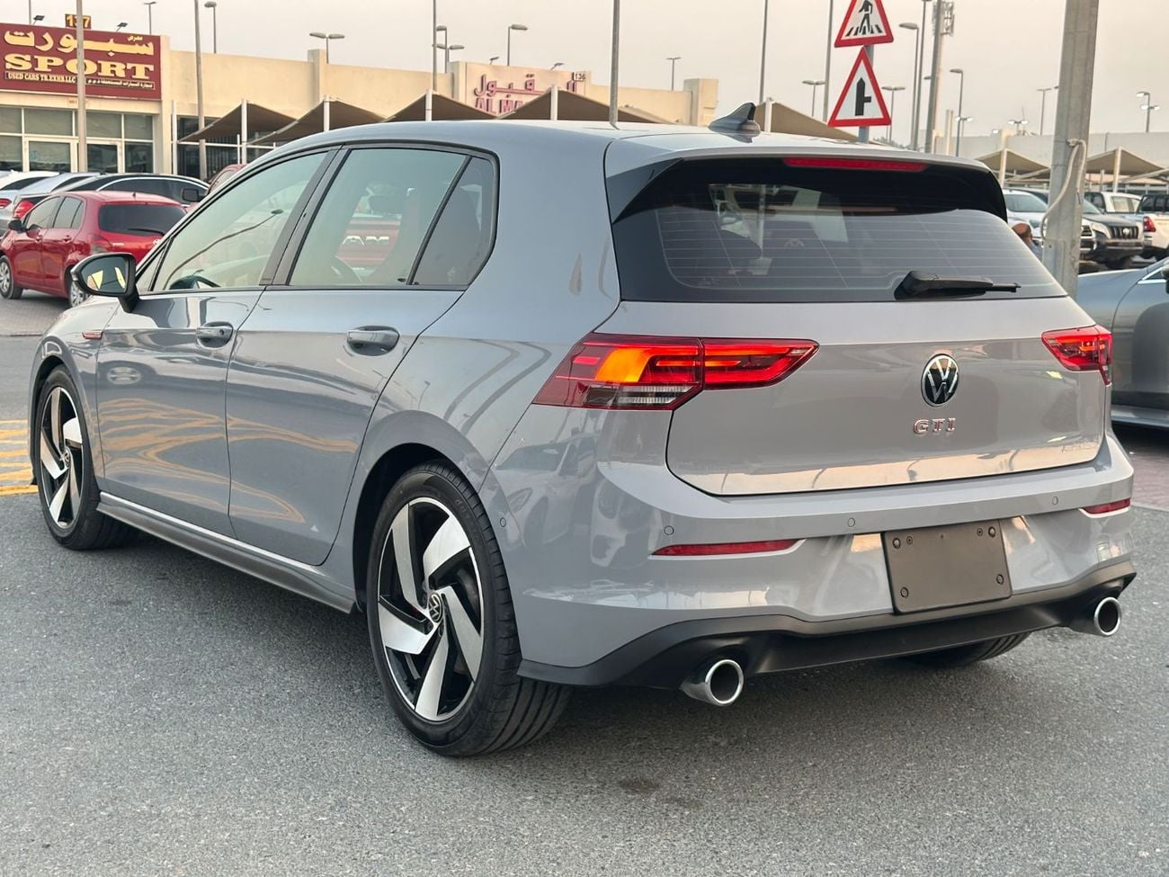 فولكس واجن جولف GTI