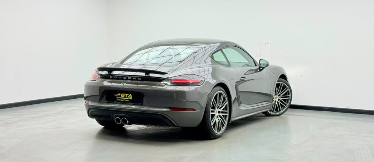 Porsche 718 Cayman STANDARD 2025 Porsche 718 Cayman, Porsche Warranty, Full Porsche Service History, Very Low Km, GCC