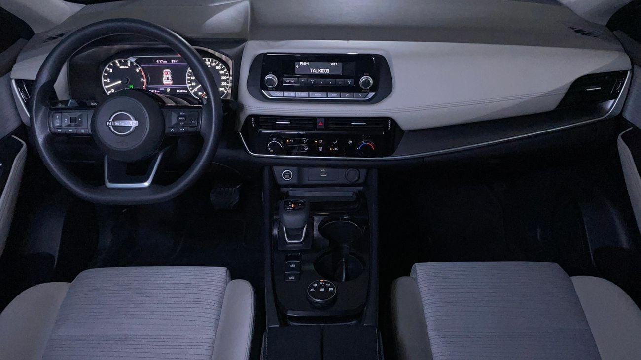 نيسان إكس تريل S كارس24 هي سوق ضخم للسيارات المستعملة موثوق ومضمون ٪كارس24 هي سوق ضخم للسيارات المستعملة موثوق ومضمون