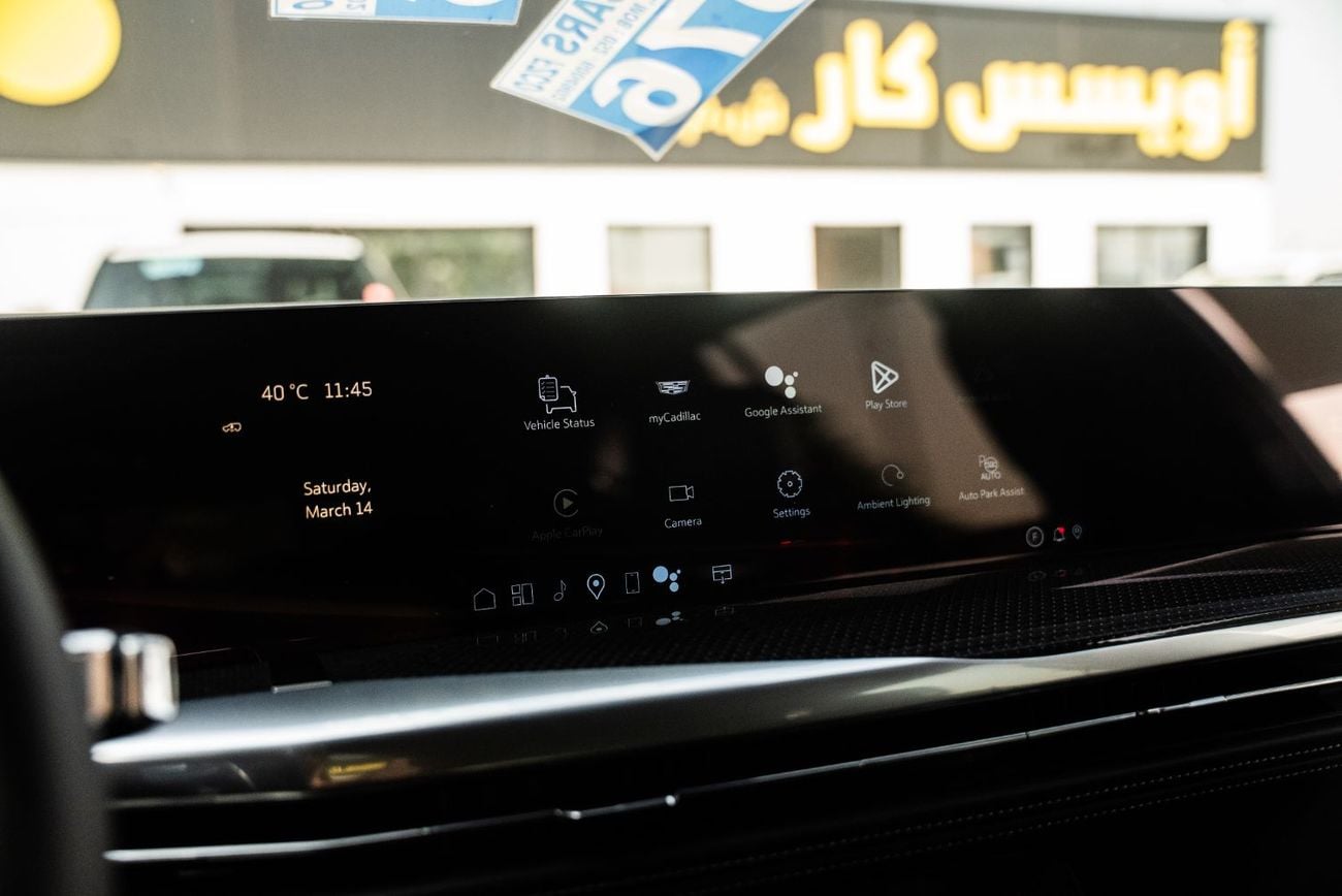 كاديلاك إسكالاد V SERIES Executive American Specs 2026 Brand New 6.2L V8 Supercharged