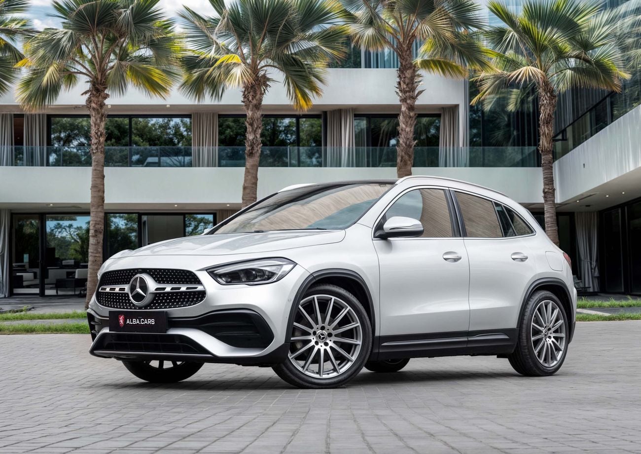 Mercedes Benz GLA 200 GLA200 | 2,350 P.M | 0% Downpayment | Perfect Condition!