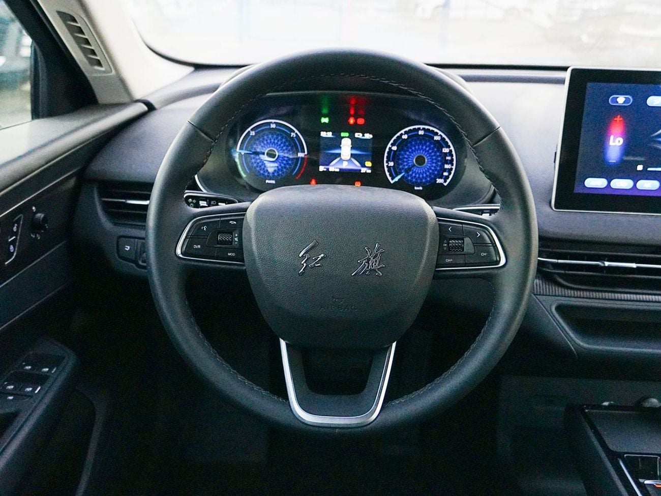 HONGQI E-QM5 T3 EDITION 2024 Sedan Brand New 0Km