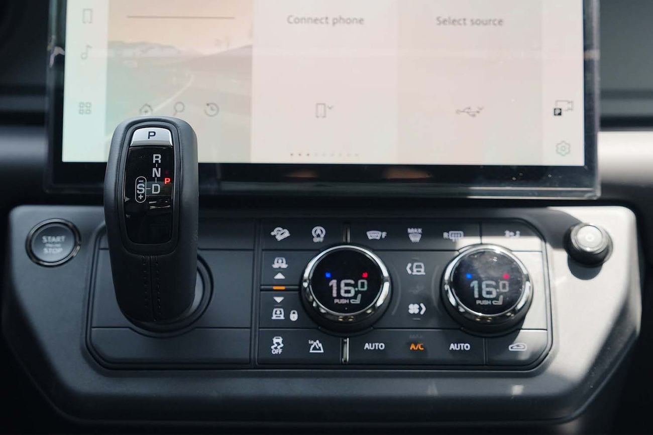 Land Rover Defender 110 OCTA P635
