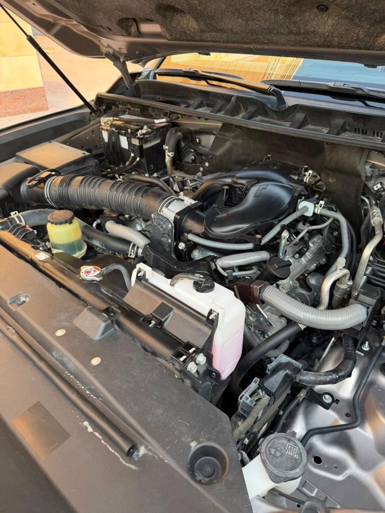 Toyota Land Cruiser GXR 4.0L full option