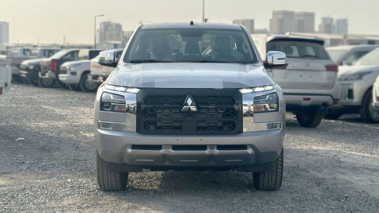 ميتسوبيشي L200 Sportero ميتسوبيشي L200 سبورتيرو 2.4 لتر ديزل - موديل 2027