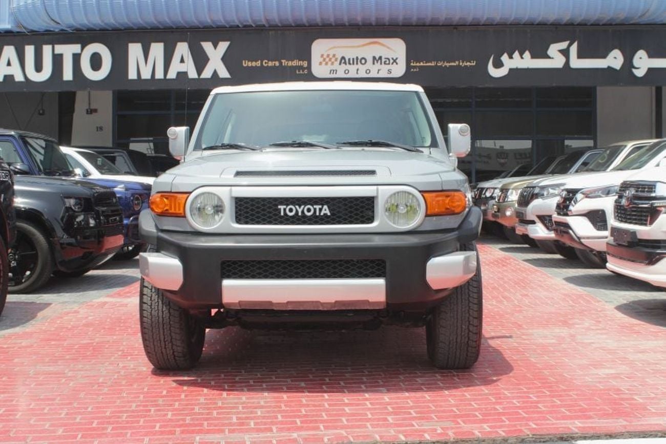 Toyota FJ Cruiser GXR V6,GCC