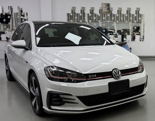 Volkswagen Golf GTI GCC .. FSH .. Top Range .. Full Options .. Perfect Condition