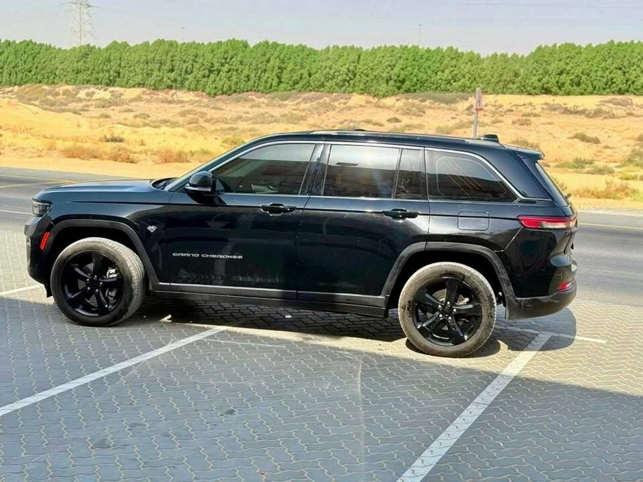 جيب جراند شيروكي ليميتد