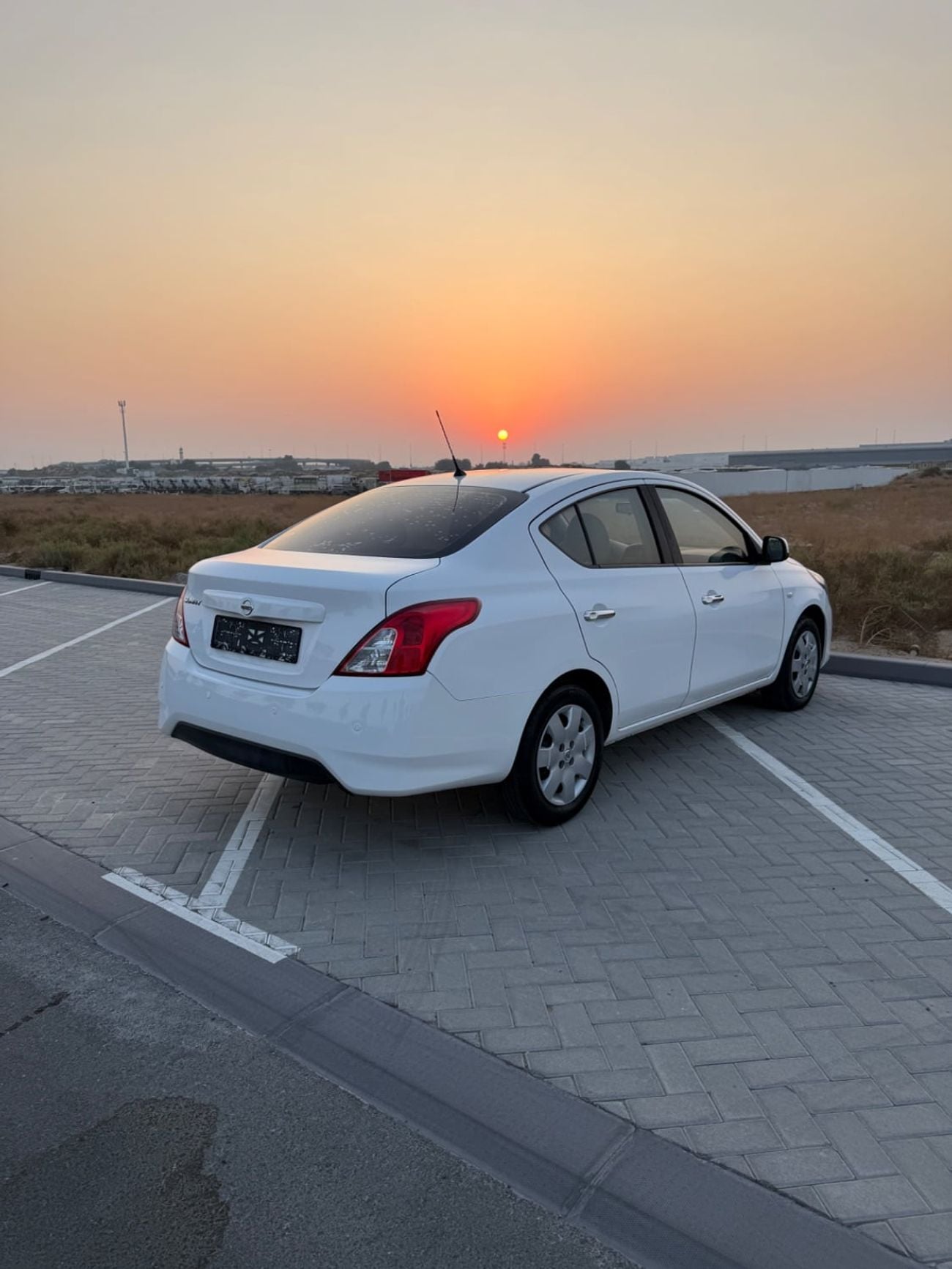 نيسان صني SV نيسان صني SV 2022 خليجية