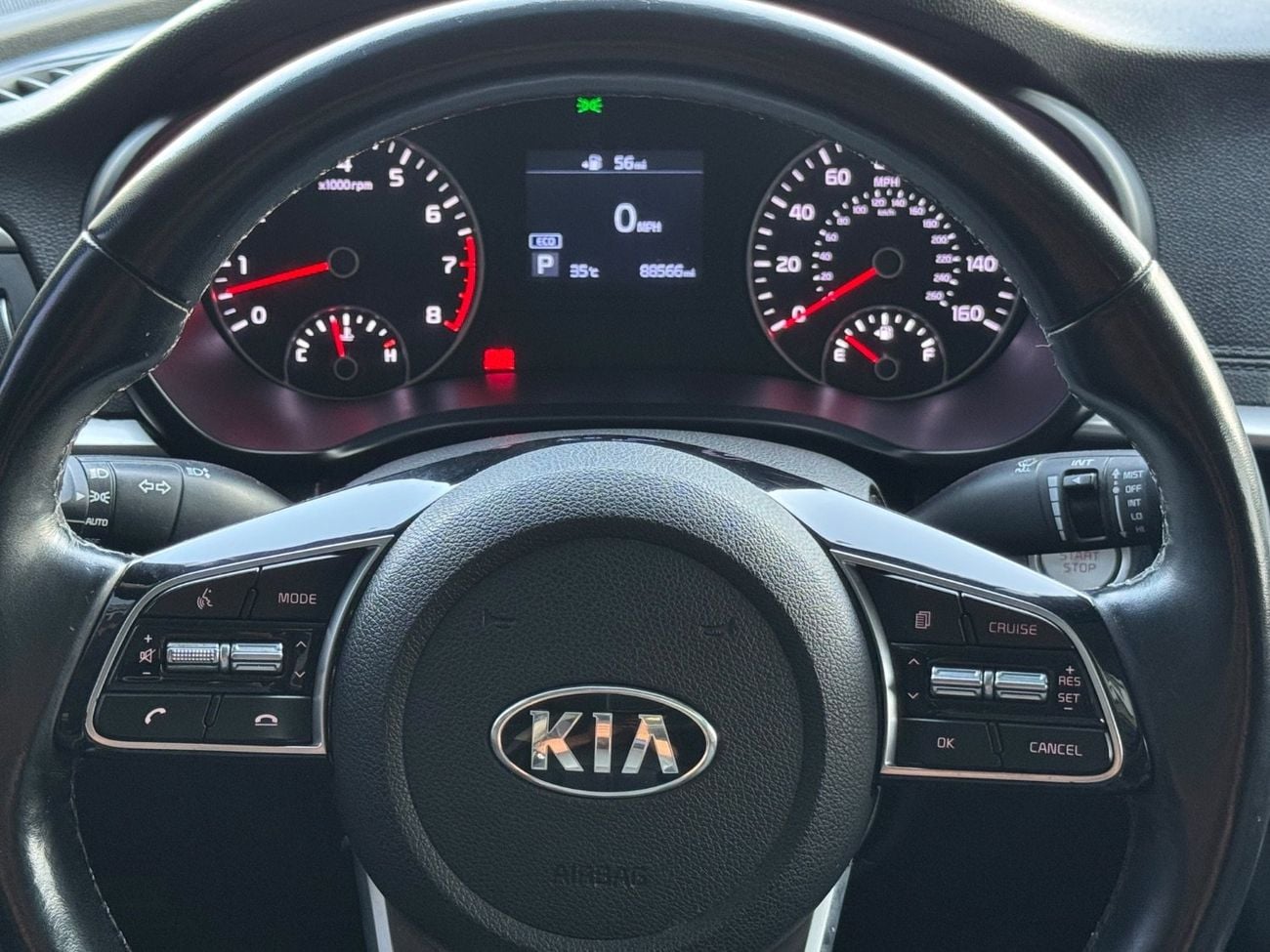 Kia Optima EX V4 2.5L / PANORAMIC SUNROOF / LEATHER / BLIND SPOTS / ROAD ASSIST / RIMS / IN PERFECT CONDITION..