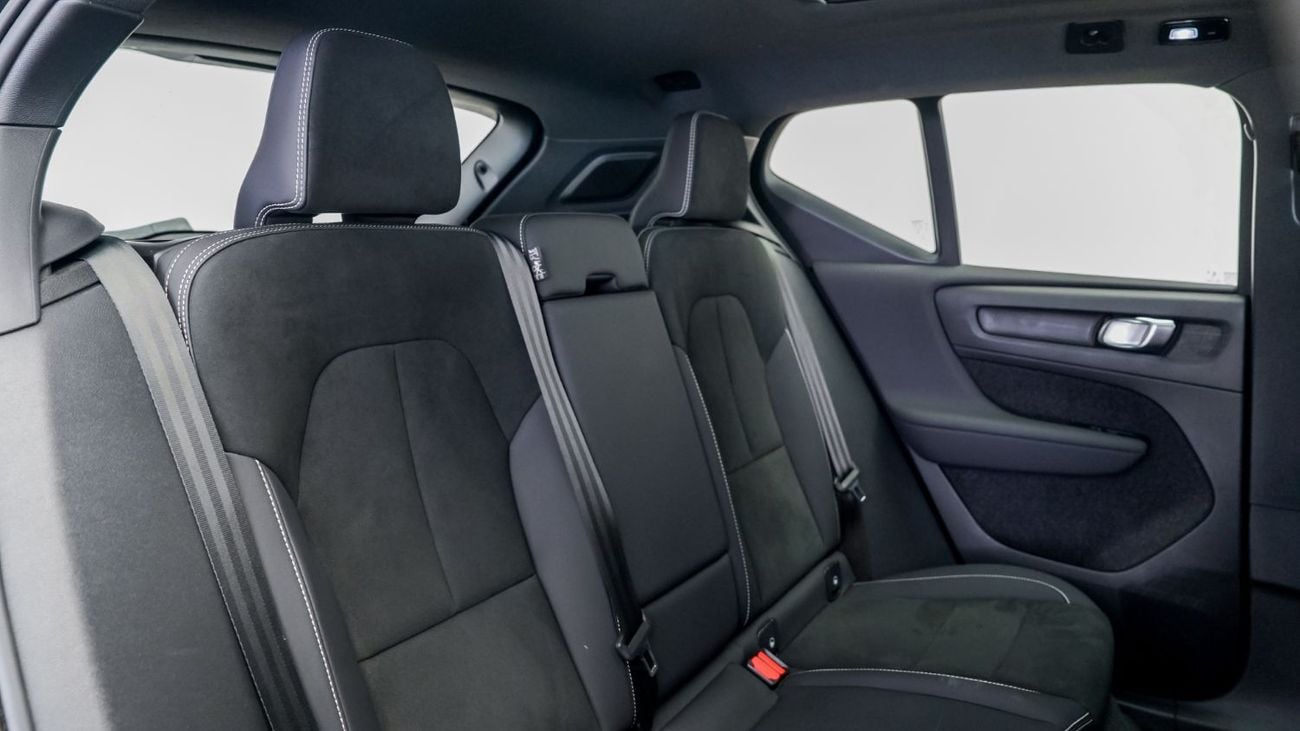 Volvo XC40 B4 Ultimate Dark