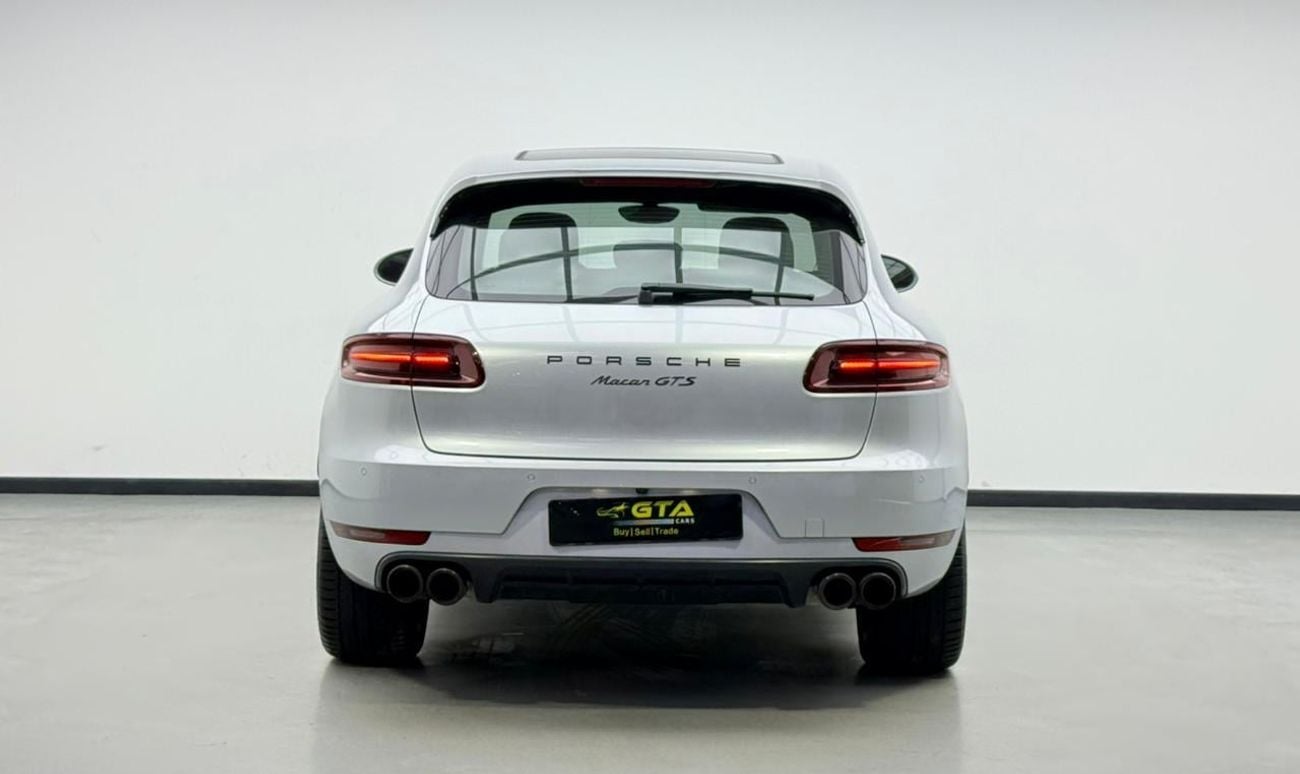 Porsche Macan GTS 2017 Porsche Macan GTS, Full Porsche Service History, Fully Loaded, Excellent Condition, GCC