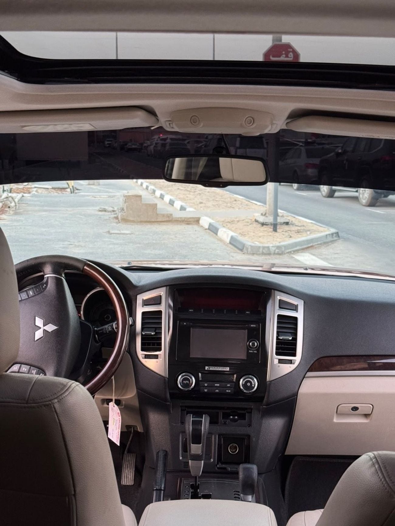 Mitsubishi Pajero GLS H/L ROCKFORD
