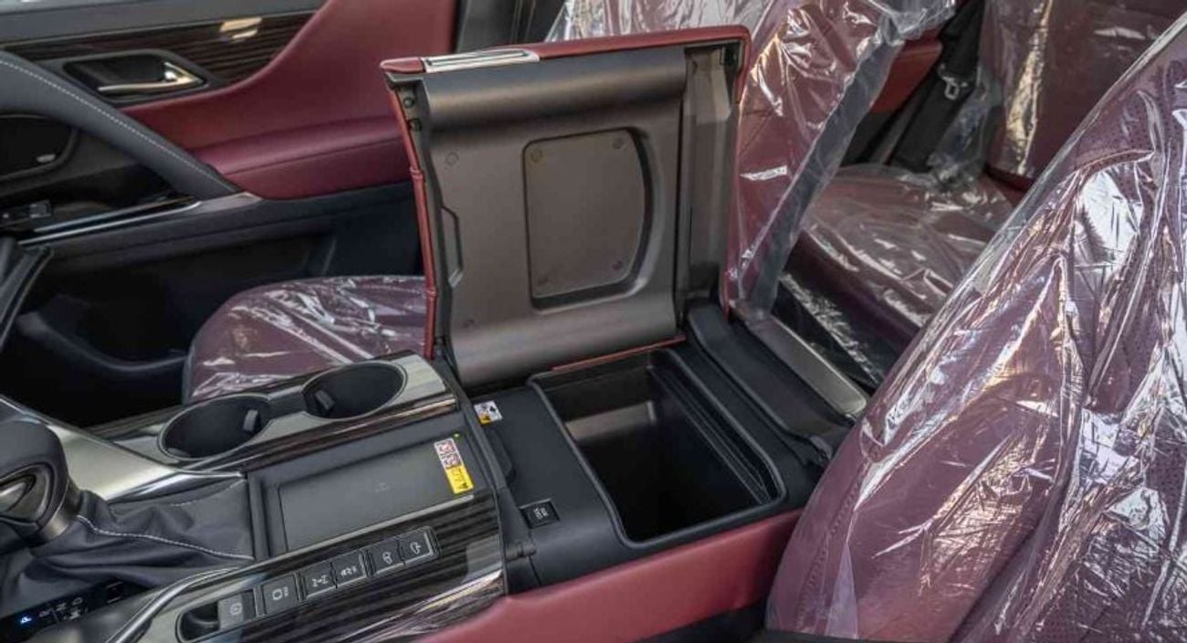 لكزس LX 600 Urban ECTAV0001 - لكزس LX600 أوربان 2026 - محرك بنزين 3.5 لتر، ناقل حركة أوتوماتيكي - لون أسود مع مقصورة د